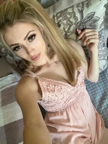 Проститутка Майя